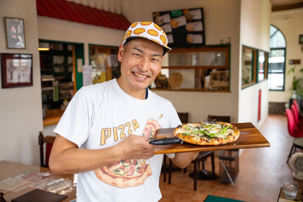 ハレルヤピザ｜安佐北区ドライブにおすすめ！自家製小麦のもちもち薪窯